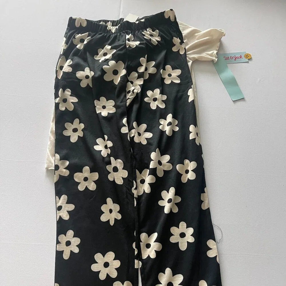 Cat & Jack Black and Cream Floral Pajama Set Size XL - Picture 5 of 5